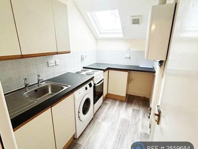 Flat for rent in Watergate, Devon