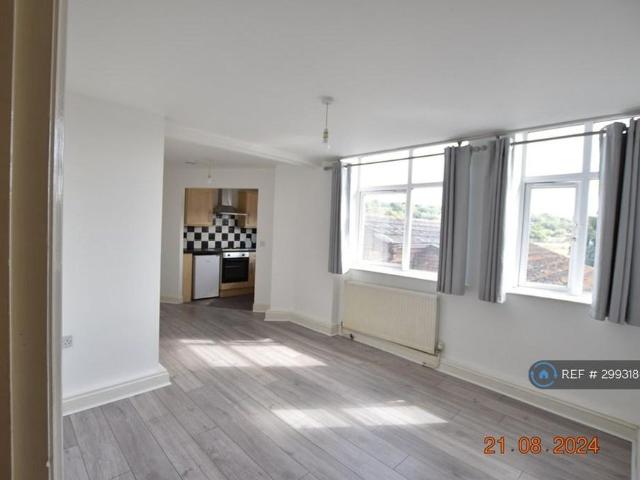 Apartment for rent in Spring Park, Luton