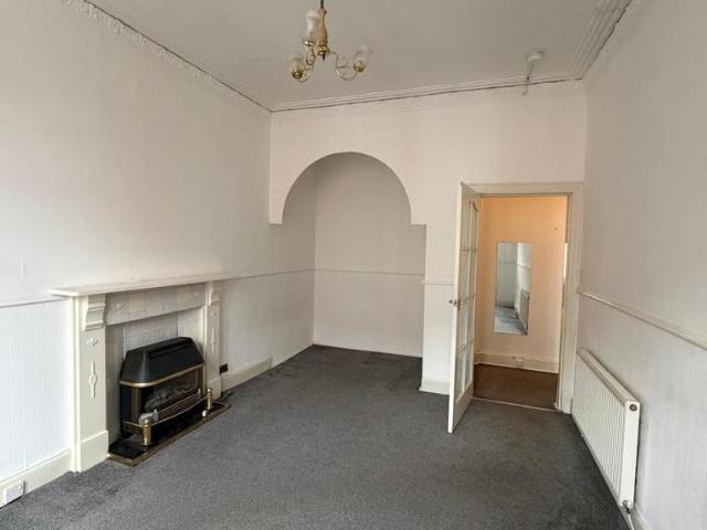 Flat for rent in Battlefield, Scotland