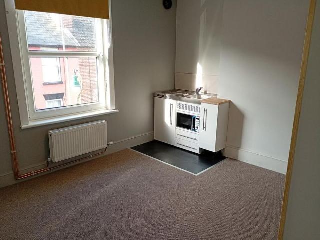 Apartment for rent in Longport, The Bridge