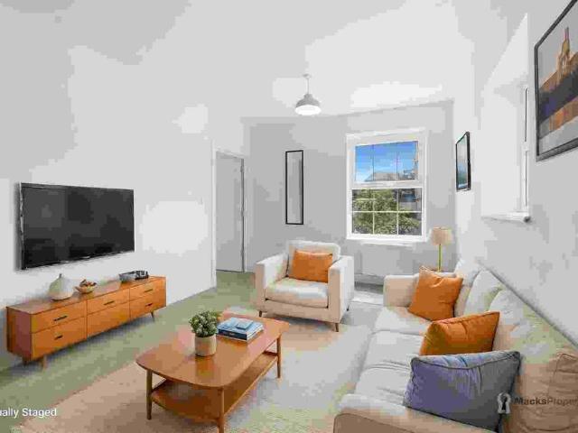 Flat for rent in Wallington, Greater London