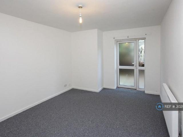 Apartment for rent in Brookside, Telford