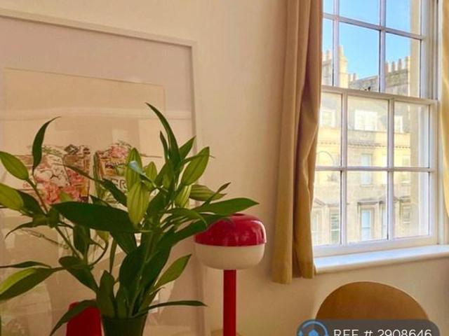 Flat for rent in Dulcote, Bath And North East Somerset
