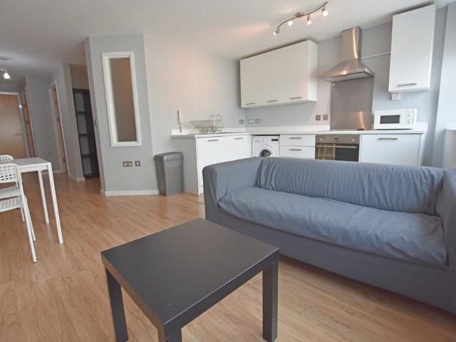 Flat for rent in St Ann's, Haddon