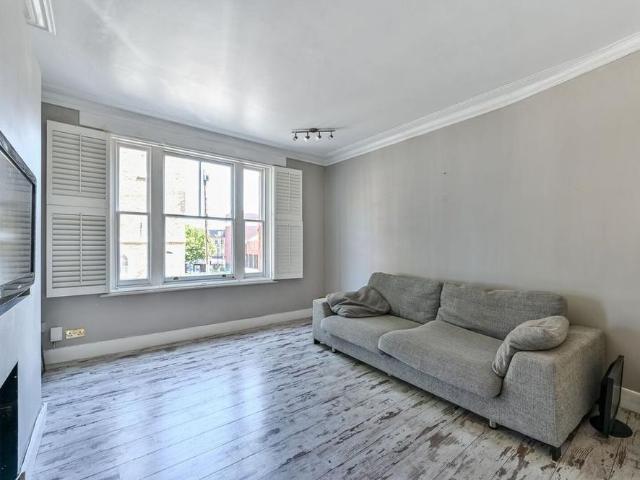 Apartment for rent in Islington, Canonbury