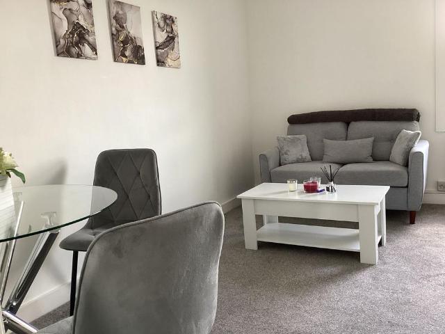 Apartment for rent in Midway, Kent