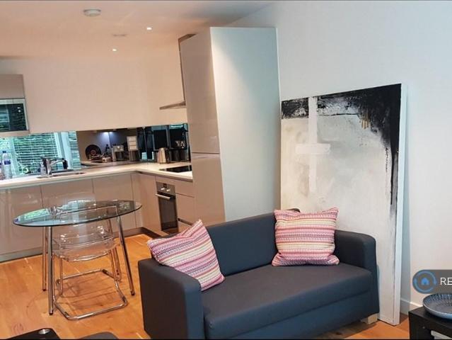 Flat for rent in Shepherd's Bush, Greater London