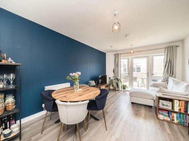 Apartment for rent in Springfield Village, Greater London