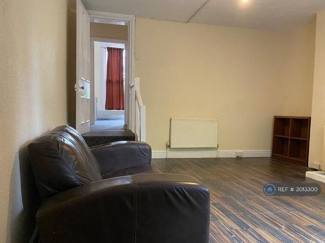 Apartment for rent in Calderstones