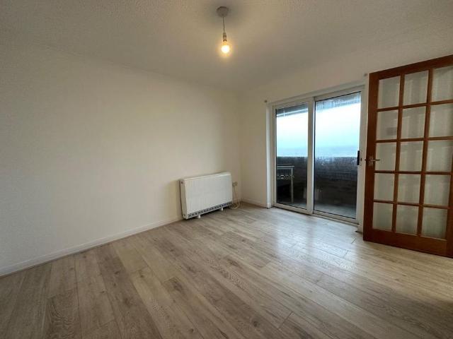Apartment for rent in Golden Valley, Folkestone and Hythe