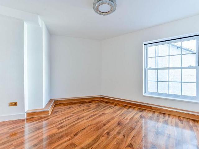 Apartment for rent in Charlotteville, Guildford