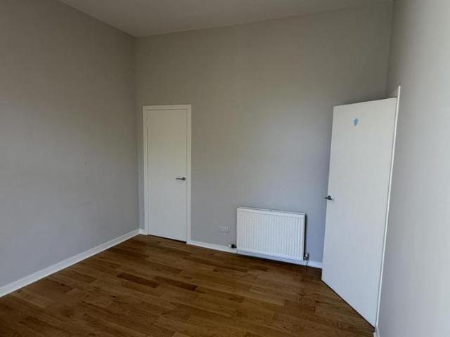 Apartment for rent in Sandyford, Scotland