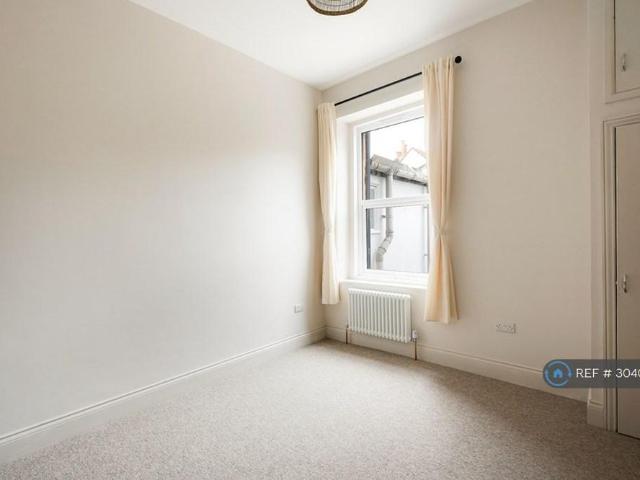 Apartment for rent in Feckenham, City Of Bristol