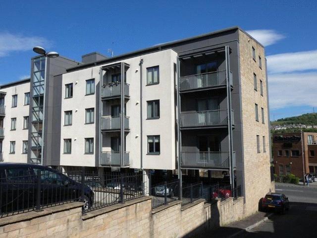 Flat for rent in Baildon