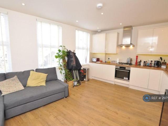 Apartment for rent in Finchley, Greater London