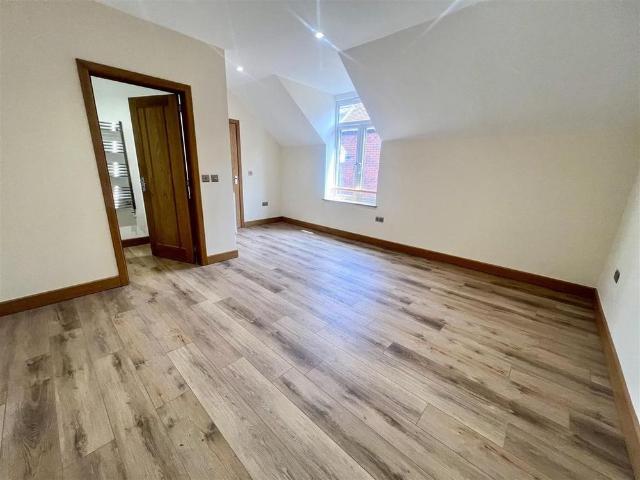 Apartment for rent in Park Village, West Midlands