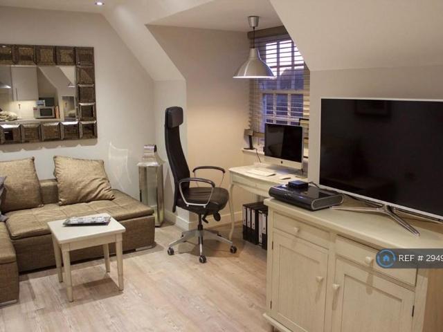 Apartment for rent in Amersham