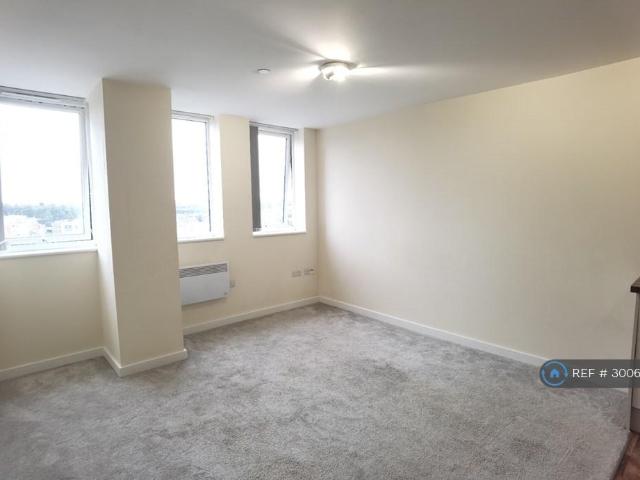 Flat for rent in West Midlands