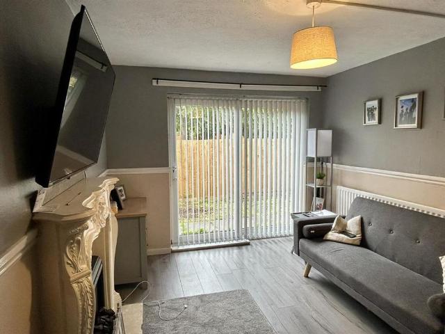 Apartment for rent in Shard End, West Midlands