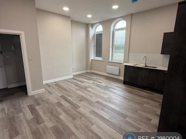 Flat for rent in Coldharbour, Buckinghamshire