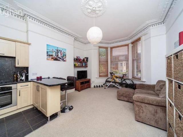 Apartment for rent in Aldrington