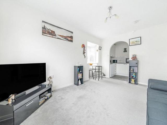 Apartment for rent in Clapham, West Sussex