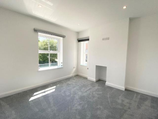 Apartment for rent in Cross In Hand, East Sussex