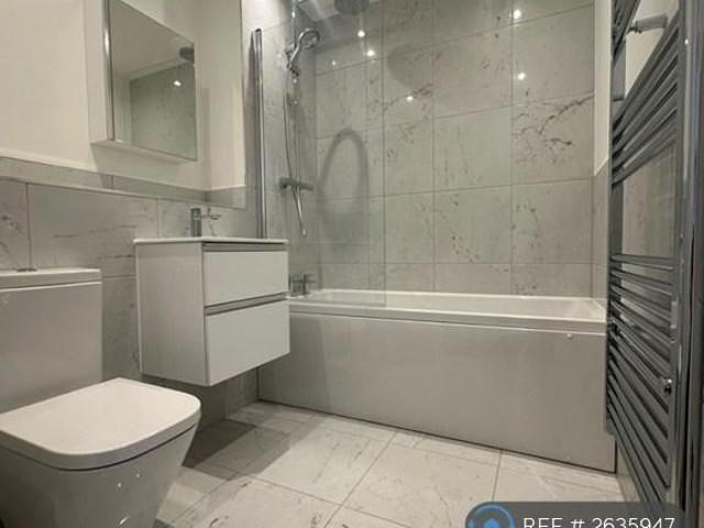 Apartment for rent in Middle Deal, Ash