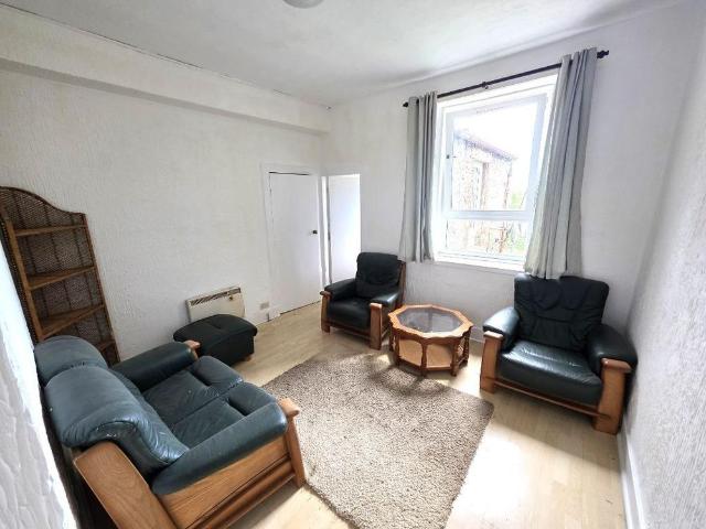 Apartment for rent in Ballindoch, Scotland