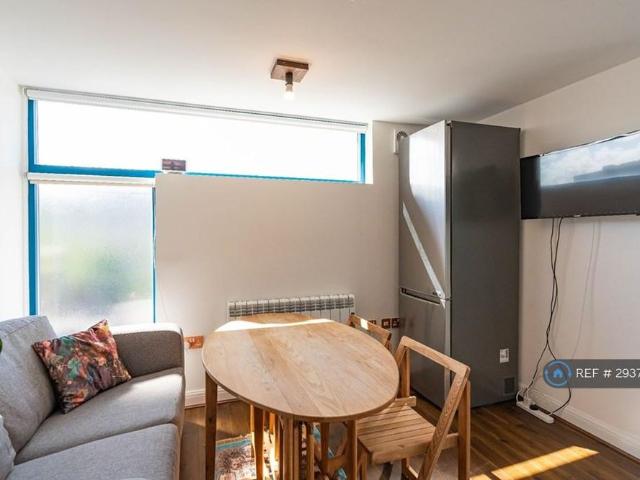 Apartment for rent in St Ebbes, The Slade