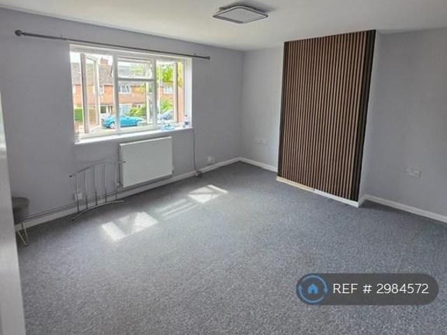 Apartment for rent in Beacon Heath, Watergate