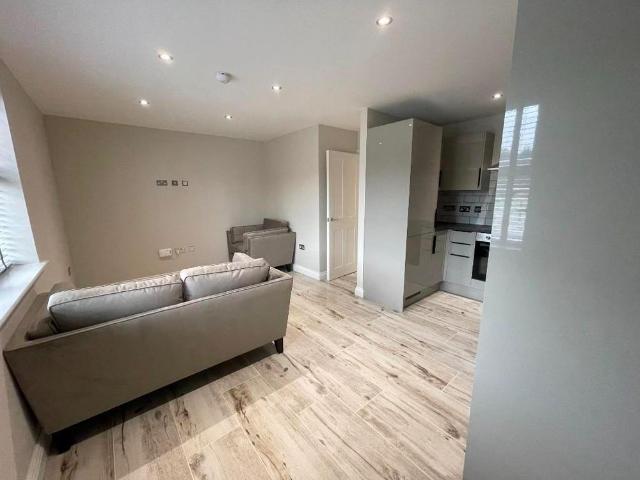 Apartment for rent in Woodhouse, West Yorkshire