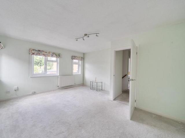 Apartment for rent in Fulflood, Hampshire