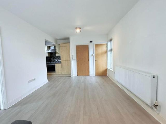 Apartment for rent in Hollins, Bury