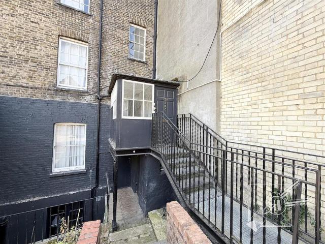 Flat for rent in Milton, Hamerton