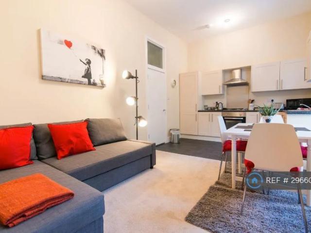 Flat for rent in Georgia, Greater Manchester
