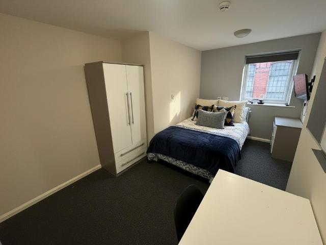 Flat for rent in Haddon, East Midlands