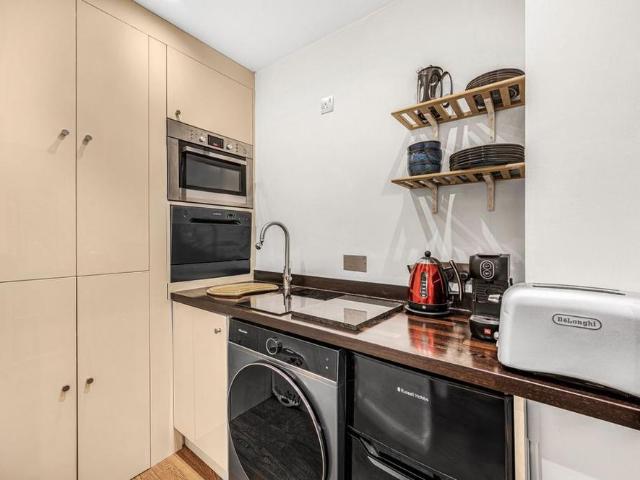 Apartment for rent in Holborn, Cat Hill