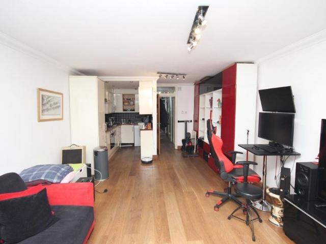 Apartment for rent in South Tottenham, Greater London