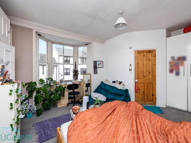 Flat for rent in Brunswick, Brighton & Hove