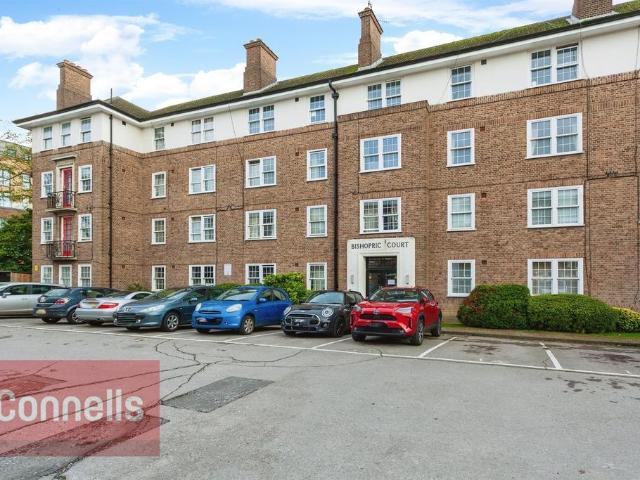 Flat for rent in New Town, Horsham