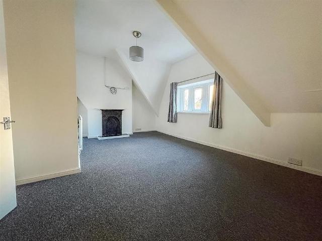 Apartment for rent in Penylan, Falcon Lodge