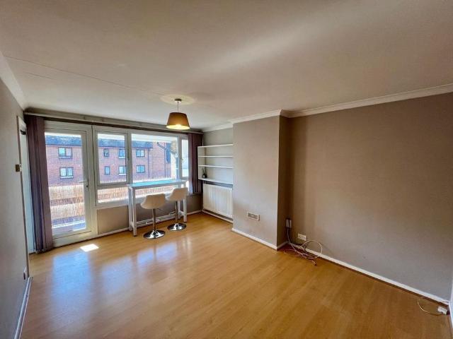 Apartment for rent in London Borough of Croydon, Addiscombe