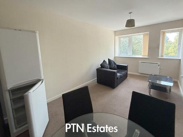 Apartment for rent in Kingswinford, West Midlands