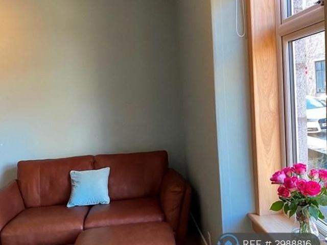 Apartment for rent in Ashley, Ballindoch