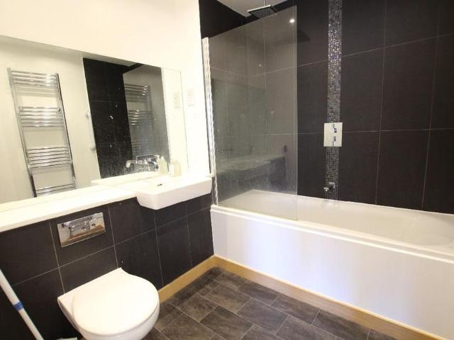 Apartment for rent in London, Isle Of Man