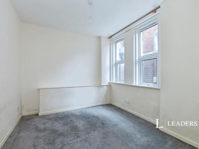 Apartment for rent in Lansdowne, Springbourne