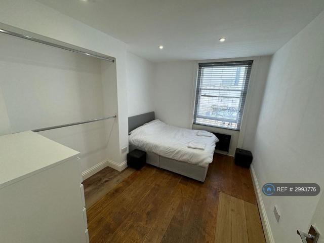 Apartment for rent in Brunswick, Brighton & Hove