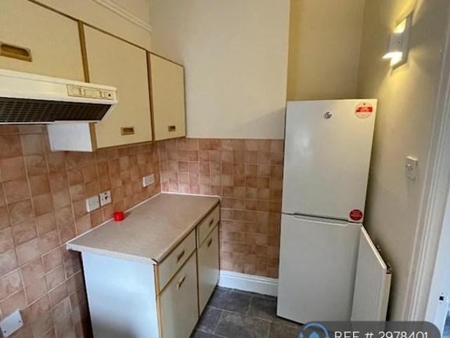 Flat for rent in Ludworth Houses, Marple Bridge