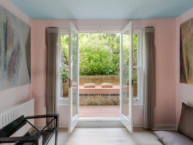 Flat for rent in Shepherd's Bush, Greater London